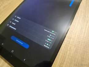 Samsung galaxy tab A plnefunkcny vhodny na videa youtube ale - 8