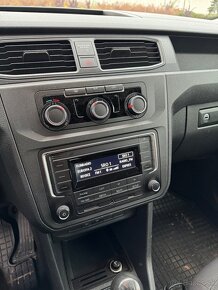 Volkswagen Caddy 2.0 TDi - 8