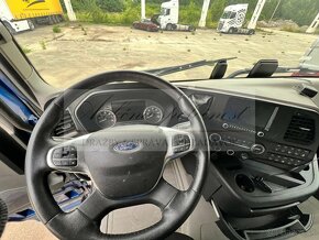 Ťahač návesov Ford F - Max 1850 LL - 8