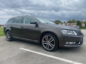 VW Passat Variant - Highline DSG - 8