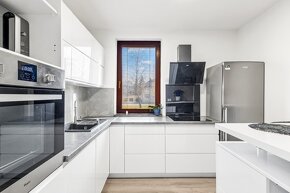 Moderný 3 izbový byt 57,50 m2, prízemie, Brezová pod Bradlom - 8