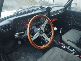 Lada 2104 1.7i - 8