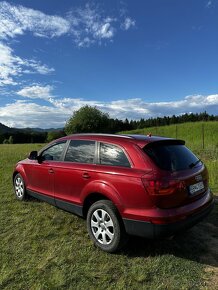 Audi Q7 - 8