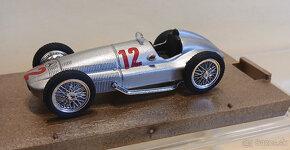 1.Brumm 1:43 Mercedes - 8