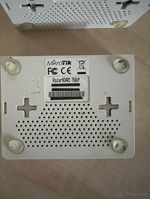 MikroTik RB750, hEX lite RB750r2, RouterBOARD 750UP - 8