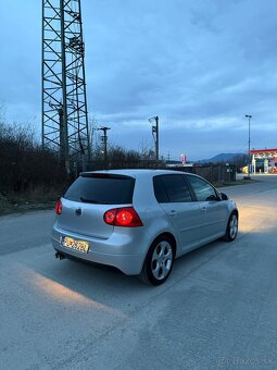 Volkswagen Golf V 2.0tdi 103kw - 8