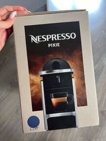 Kávovar Nespresso Pixie Redesign Dark Blue - 8