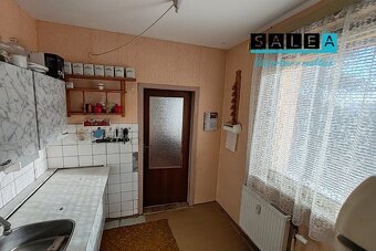 NA PREDAJ PRIESTRANNÝ 4 IZB.BYT 93 m2  S HALOU a LODŽIOU, PR - 8