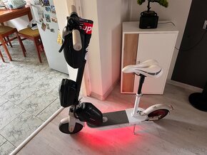 Xiaomi Mi Electric Scooter 3 - 8