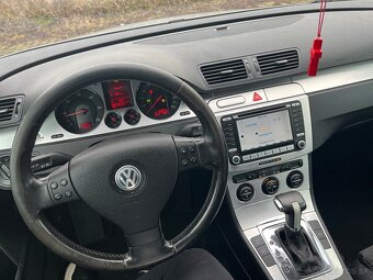 Volkswagen Passat 2.0 TDI DSG Variant - 8