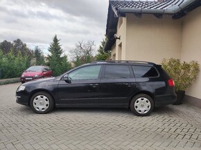 Zimné pneumatiky 205/55 R16 na plech. diskoch + VW puklice - 8