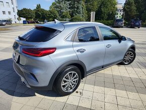 Kia XCeed 1,5T-GDI benzín 117,5 Kw,160 k - 8