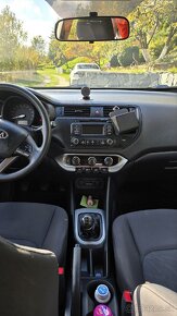 Kia Rio 1.2 - 8