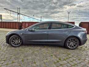 Tesla Model 3 Long Range Dual Motor 4WD - možný odpočet DPH - 8