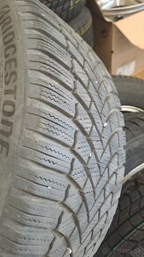 225/45r17 Bridgestone  blizzak - 8