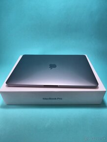 Predám MacBook Pro 13,3" | M1 | 16 GB RAM | 1 TB SSD - 8