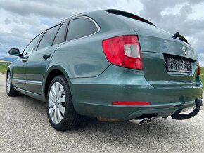 Škoda Superb Combi 2.0TDI 103kW Elegance DSG Alcantara Kessy - 8