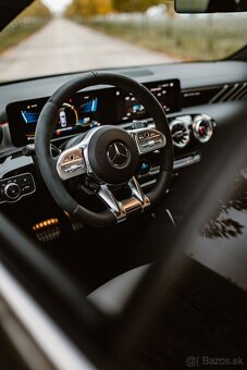 Mercedes CLA -AMG 45 S 4MATIC kupé - 8