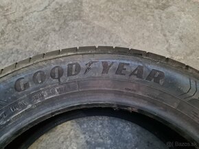 215/55r17 letné 4 ks GOODYEAR dezén 7,9-6,4 mm - 8