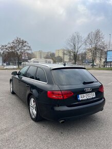 Audi A4 B8 - 8