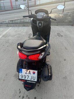 Yamaha N-Max 125 - 8