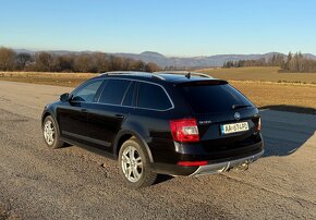 Škoda Octavia 3 Scout DSG - 8