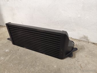 Predám nový veľký intercooler pre BMW E60 535d a iné - 8