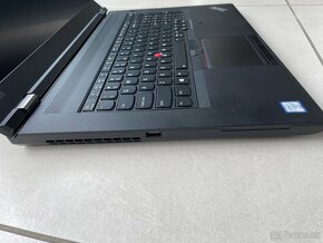 17" monštrum - Lenovo TPad P73 - CPU i9, NVIDIA RTX TOP stav - 8