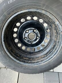 Sada zimnych pneumatik 4x 195/65 R15 - 8