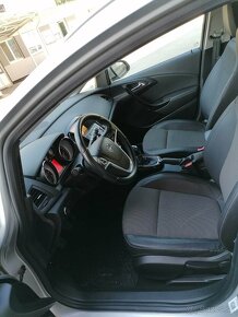 Opel Astra 1.6CDTI - 8