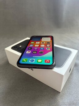 iPhone 11 128GB - 8