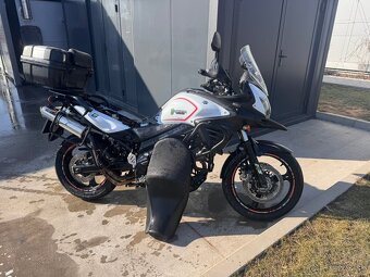 Suzuki V strom 650 - 8