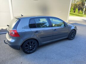 Golf 5 2.0tdi 103kw 4x4 - 8