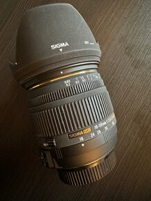 SIGMA 18-50mm f/2.8 - 8