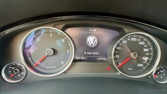 Na Predaj VW Touareg V8 TDI R-LINE - 8