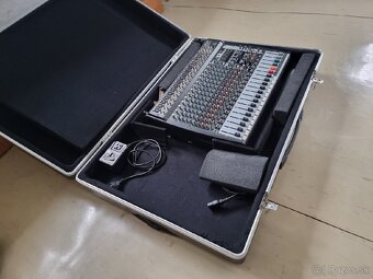 Mix Behringer Europower PMP5000 - 8