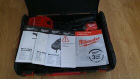 Milwaukee M18 - 8