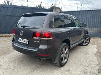 Volkswagen Touareg 3.0 tdi - 8