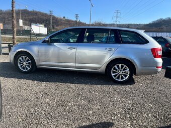 Škoda Octavia 1.6tdi Combi - 8