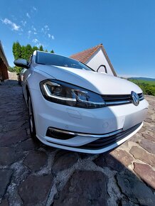 VOLKSWAGEN GOLF 7,5 r.v.6/2020 2,0TDI HIGHLINE BIXENON - 8