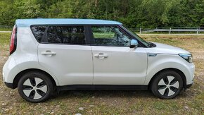 Kia Soul EV - 8