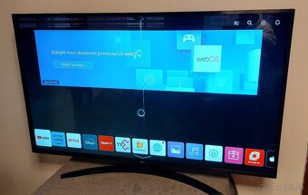 LG 55" 4K UHD Smart TV (LG 55UM7450PLA) - 8