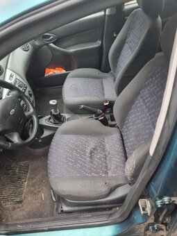 Ford Focus 1,6 benzin - 8