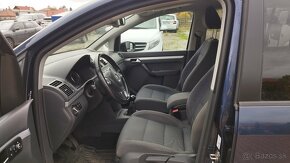 Volkswagen Touran 2.0 TDI STYLE - 8