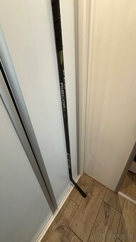 Hokejky CCM a BAUER - 8