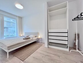 PREDAJ - NOVÝ RUŽINOV  kompletne zariadený 2i apartmán s pre - 8