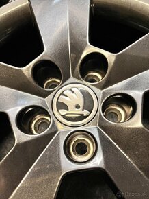 5x100 R15 Originál Škoda Rapid - Fabia černé - ET 38 - 8