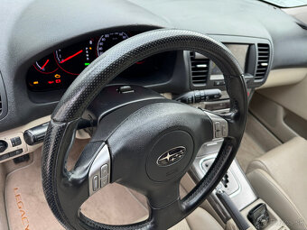 Subaru Legacy 3.0, H6 - 8