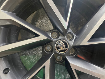 NOVÁ ALU R20 ŠKODA KODIAQ TYP VEGA 235/45 R20 100V DOT1124 - 8