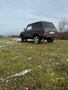 Lada Niva - 8